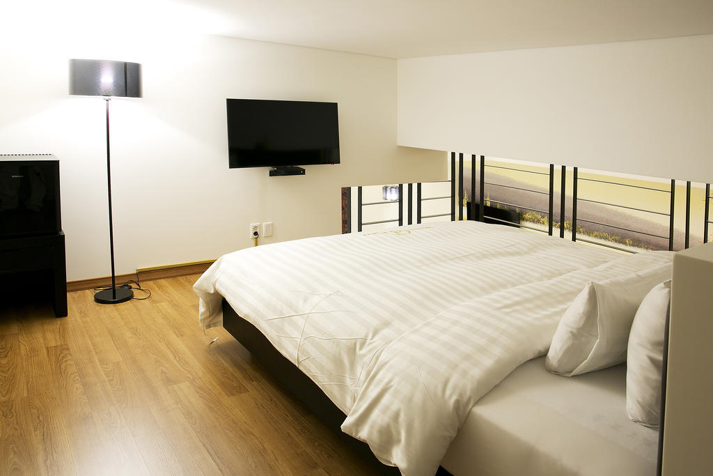 Polo Tourist Hotel Inczhon Zewnętrze zdjęcie