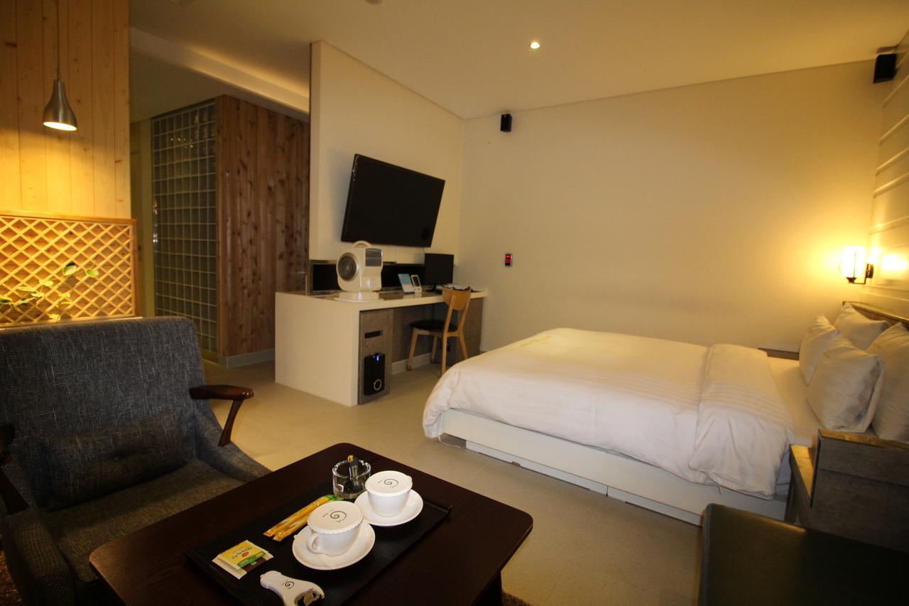 Polo Tourist Hotel Inczhon Zewnętrze zdjęcie