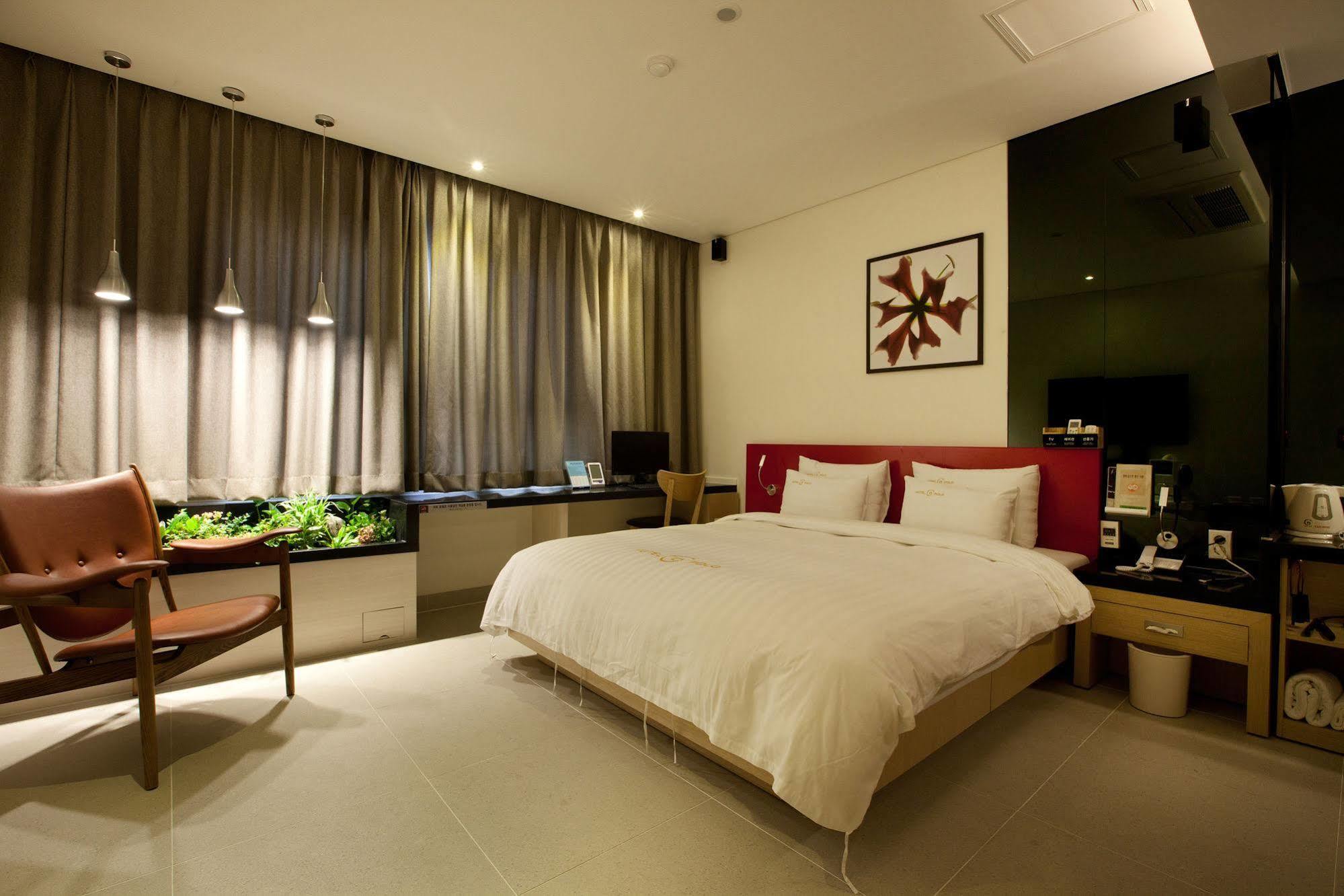 Polo Tourist Hotel Inczhon Zewnętrze zdjęcie