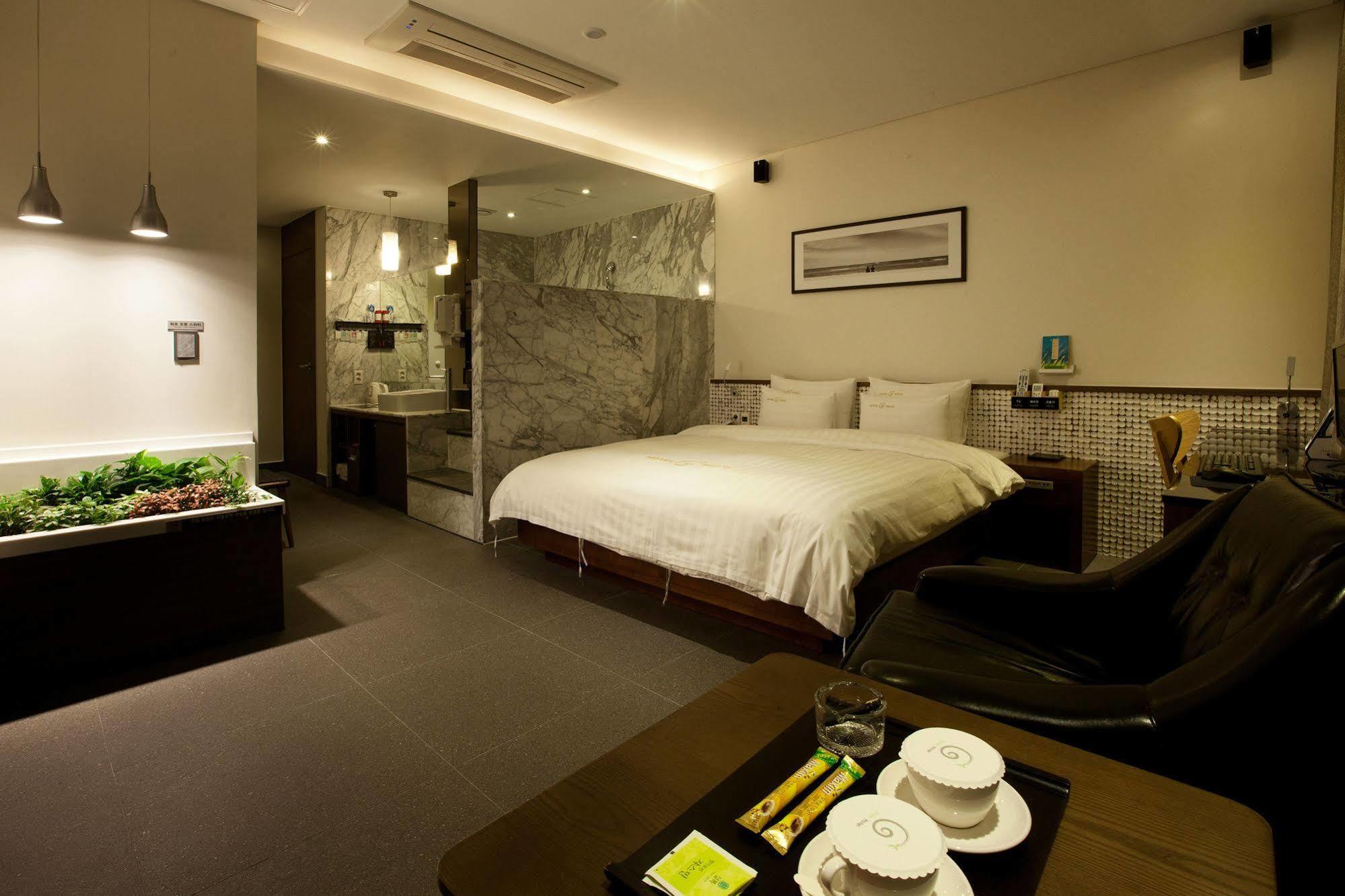 Polo Tourist Hotel Inczhon Zewnętrze zdjęcie